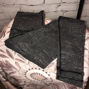 Lululemon rare size 8 full length leggings